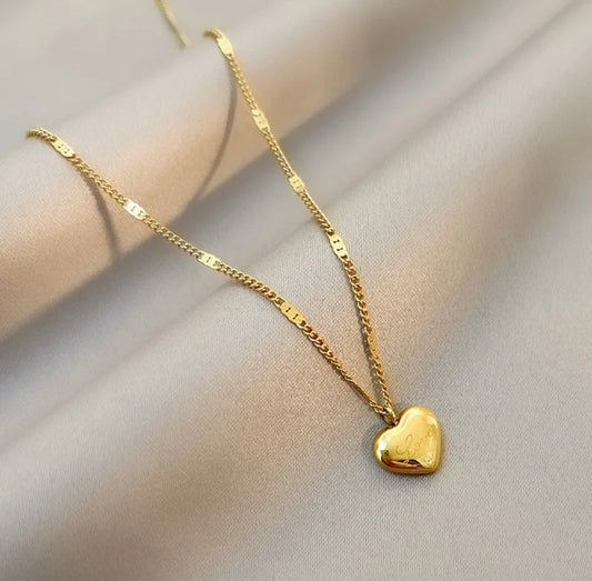 Minimal Heart Love Stamp Necklace